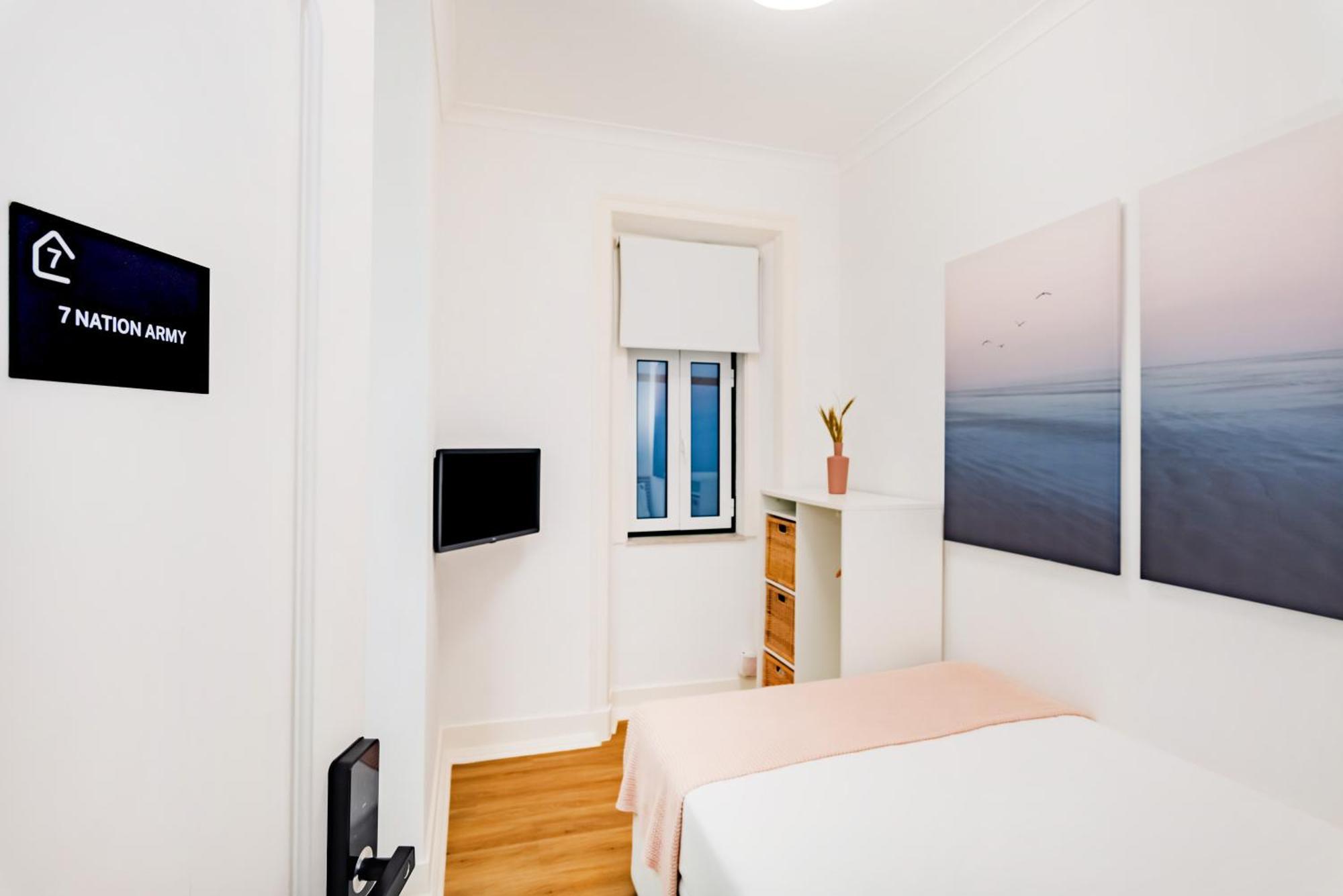 Guest Inn 1 Boutique House Lissabon Kamer foto