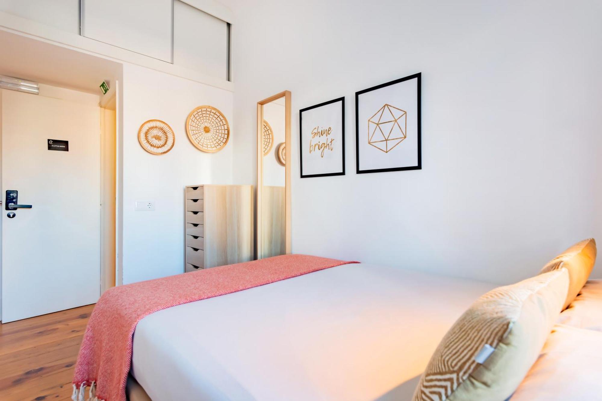 Guest Inn 1 Boutique House Lissabon Kamer foto
